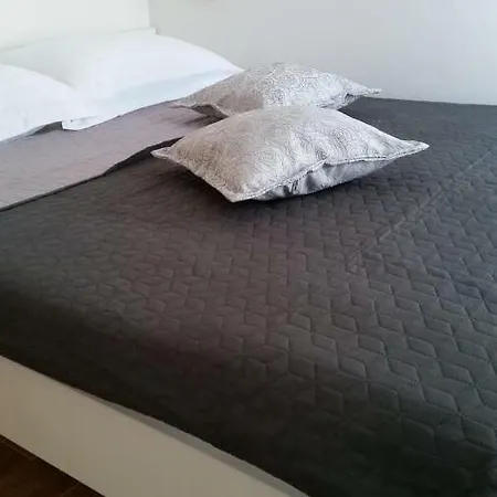 Barka Guest house *